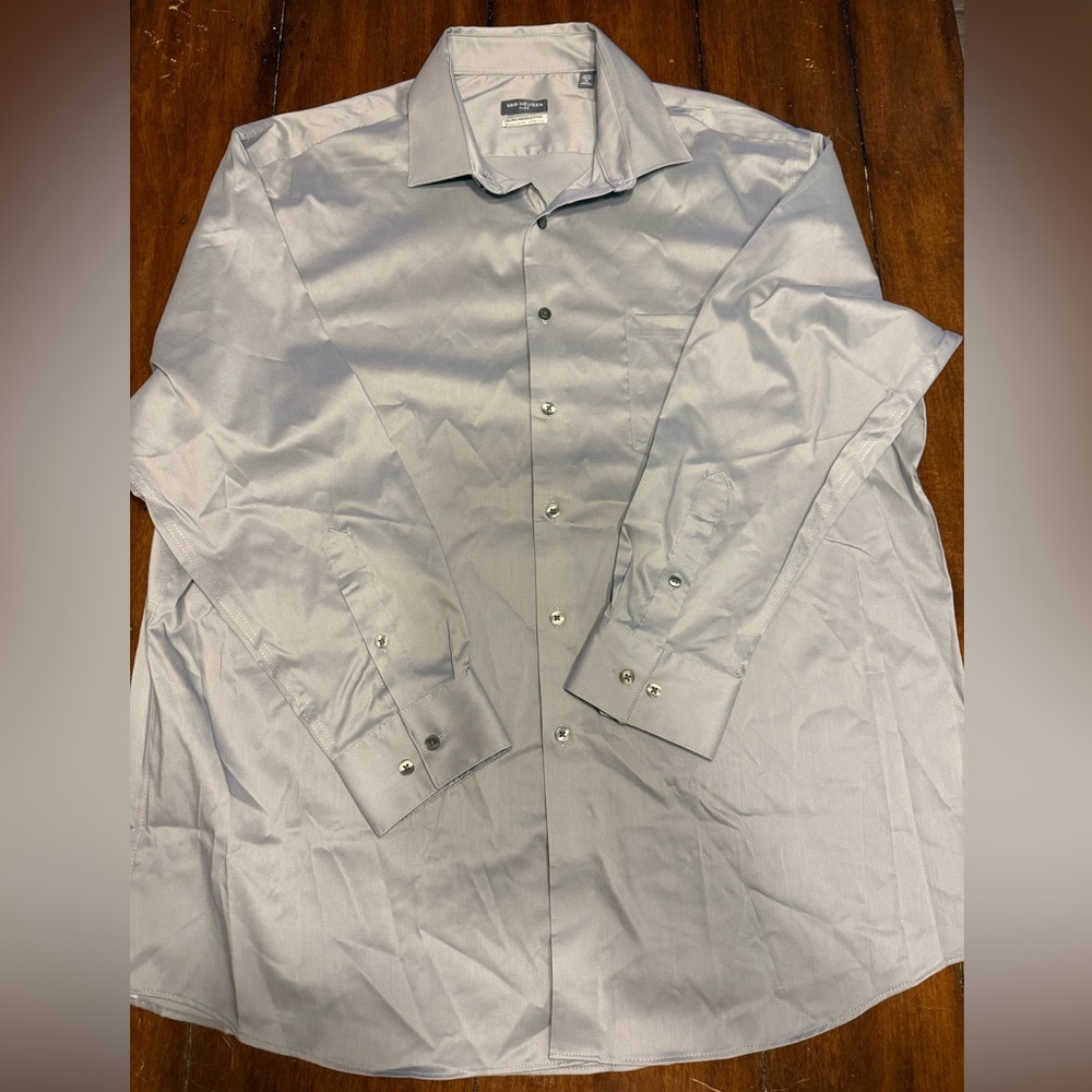 Van Heusen Light Gray Dress Shirt 17-17 1/2 32-33